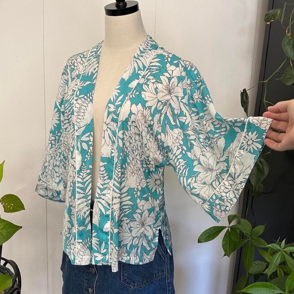 Forever 21 Vintage Teal Blue White Floral Fern Kimono Top Wide Sleeve Small